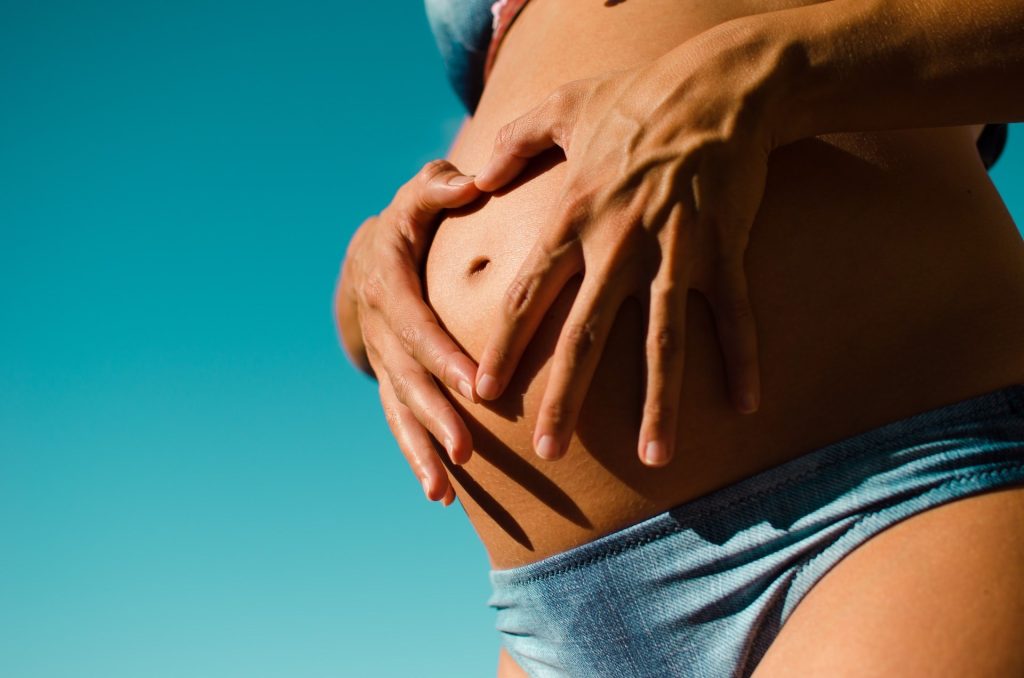 Γονιμότητα και εγκυμοσύνη: Επηρεάζονται από τις υψηλές θερμοκρασίες;